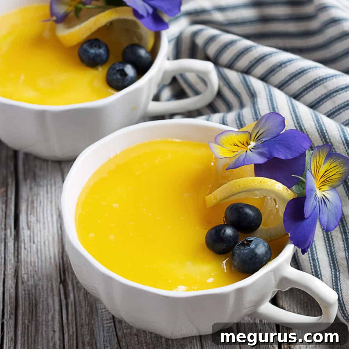No-Bake Tea Cup Cheesecakes